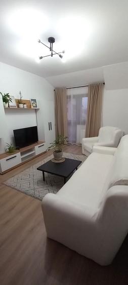 Inchiriez apartament in Sanpetru - 5