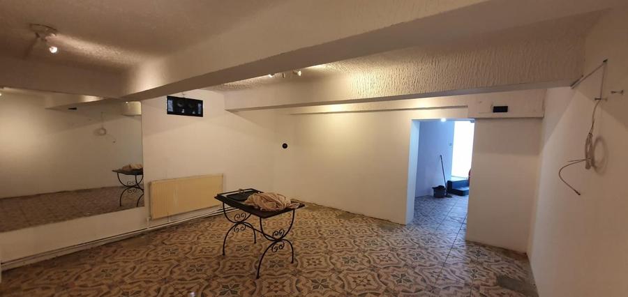 Spatiu comercial/birou ultracentral - 9