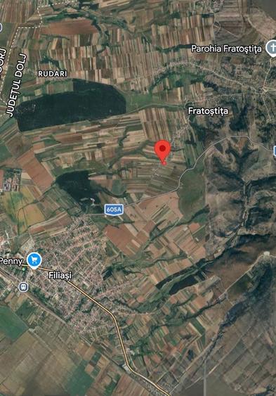Teren intravilan la doar 2 km de centru Filiasi - 2