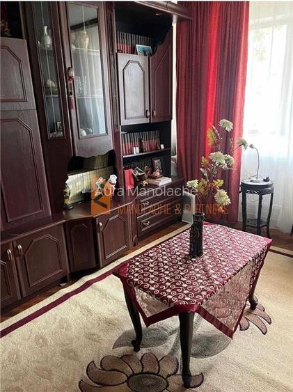 Apartament 2 camere cf 2 decomandat zona Micro 5 Apartament 2 camere cf 2 decomandat zona Micro 5