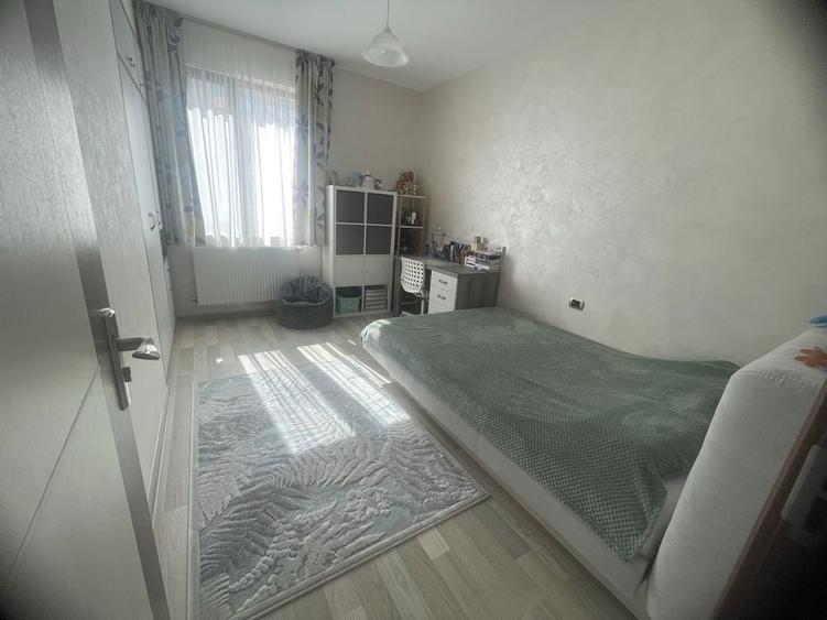 Vand apartament 3 camere Isaran - 3