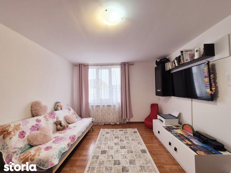 Apartament renovat cu 2 camere, decomandat, zona Precista - 3