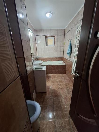 ULTRACENTRAL Bariera 2 cam 84mp, etaj 1 bloc cu lift Mobilat si Utilat - 10