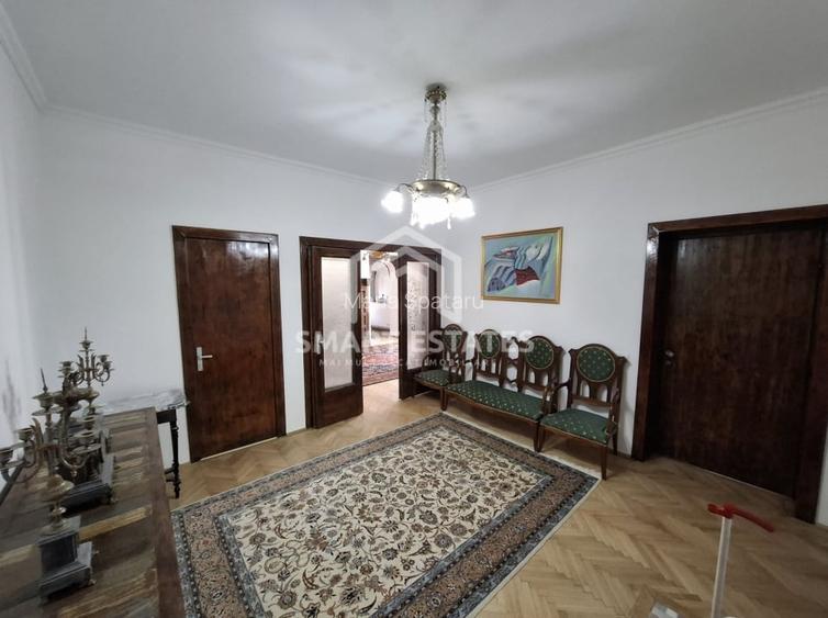 Stefan cel Mare - 5 camere - vila interbelica renovata 2025 - prima inchiriere Stefan cel Mare - 5 camere - vila interbelica renovata 2025 - prima inchiriere
