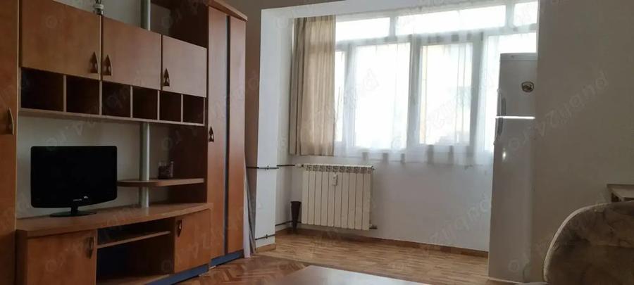 inchiriez apartament 2 camere - 4