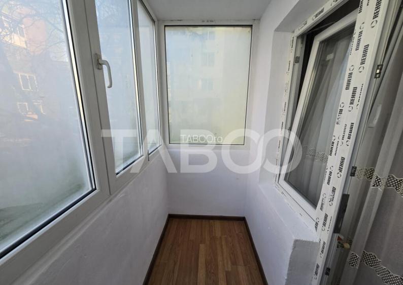 Apartament 2 camere de inchiriat 36 mpu balcon loc de parcar