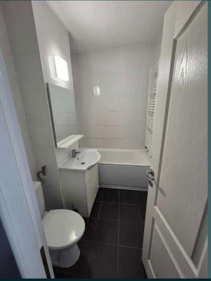 garsoniera de inchiriat Brasov langa universitate - 2