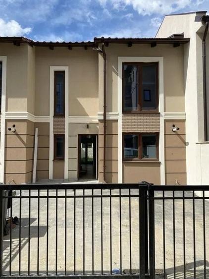 Casa de vânzare - Zona Braytim - 1