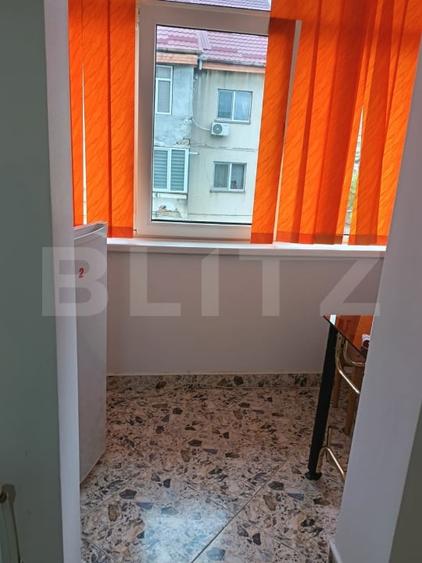 Apartament modern de inchiriat, cu 2 camere, 60 mp, zona Barbulovici Alimpiu - 4