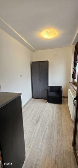 Apartament cu balcon ?i mobilier, 2 camere, etaj 1 - 12