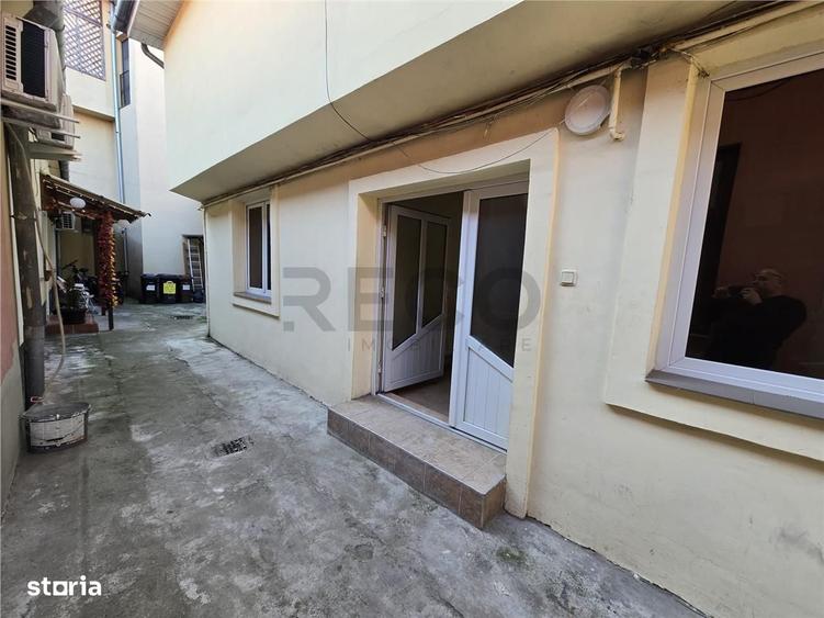Apartament cu 4 camere în Central