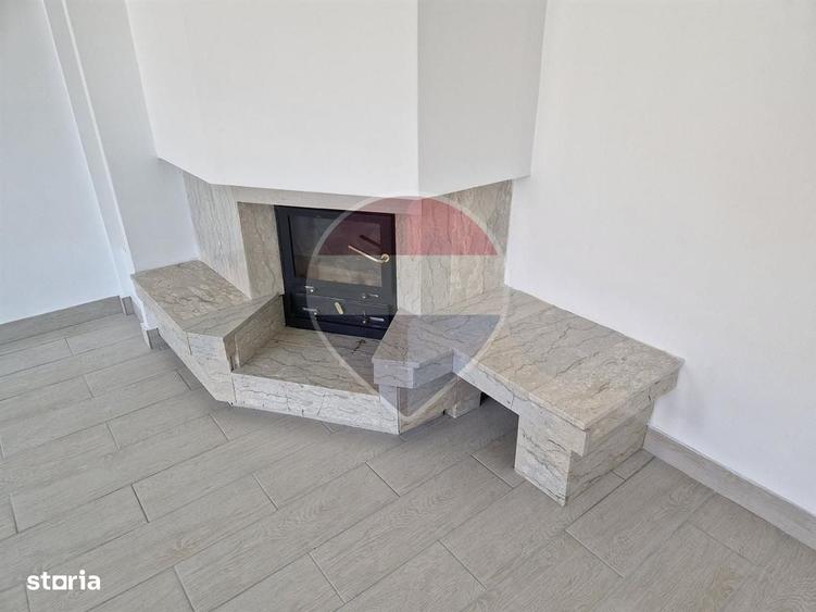Casă cu 4 camere în Zorilor
