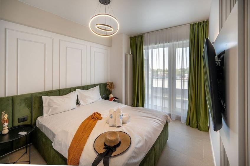 Apartament cu 2 camere decomandat în Mamaia-Sat