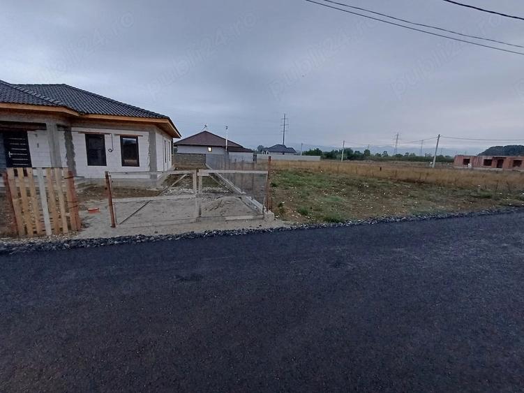 Teren de 607 mp, în Central