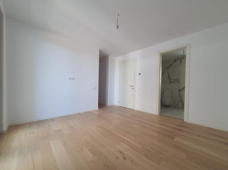Apartament cu 3 camere decomandat în Circumvalațiunii