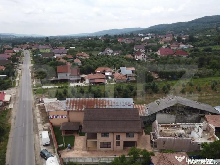 Casa 80% finalizata, 207 mp, teren 2.360 mp zona mont - Targoviste (Dambovita) - 13