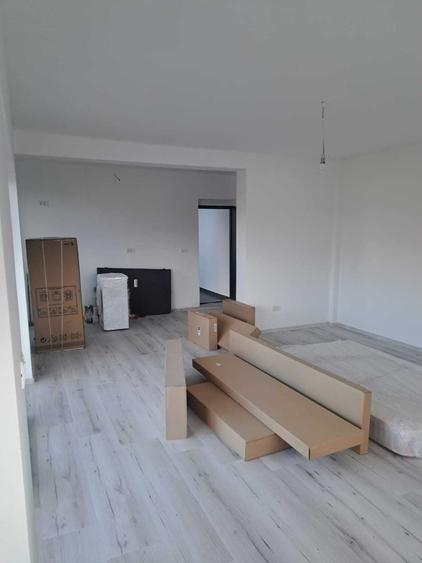 Apartament cu 2 camere decomandat în Tărlungeni