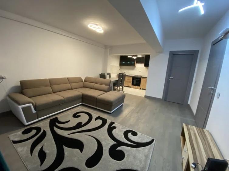 Apartament cu 2 camere semidecomandat în Tătărași