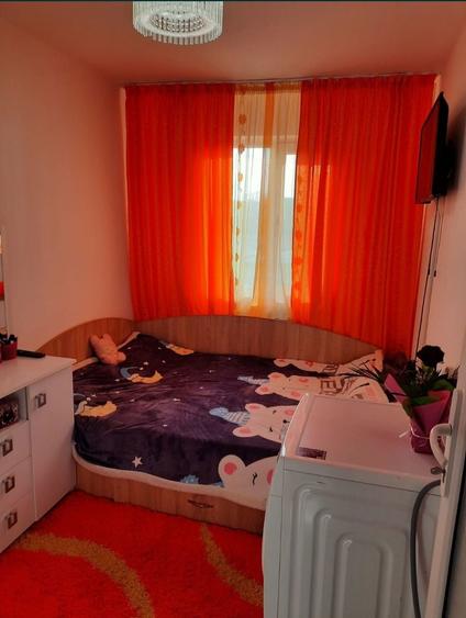 Vand apartament cu 3 camere in orasul Giurgiu - 6