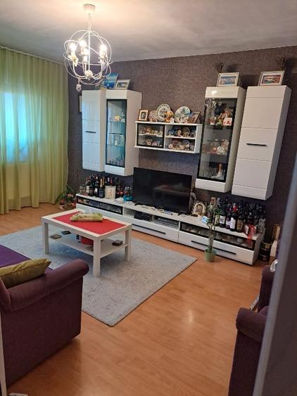 Particular, vand apartament 2 camere  decomandat. - 3