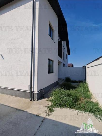 Vila individuala cuplata 4 camere P+1+M, cu incalzire in pardoseala si toate uti - 3