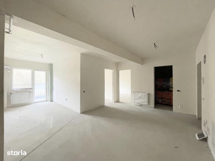 Apartament cu 3 camere în Florești