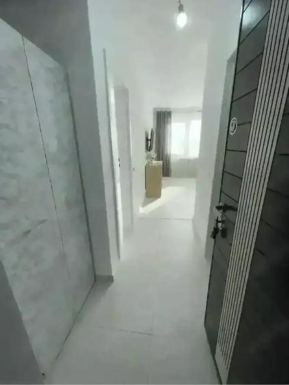 Vand garsoniera spatioasa Sergent Ilie Petre 40 - 2