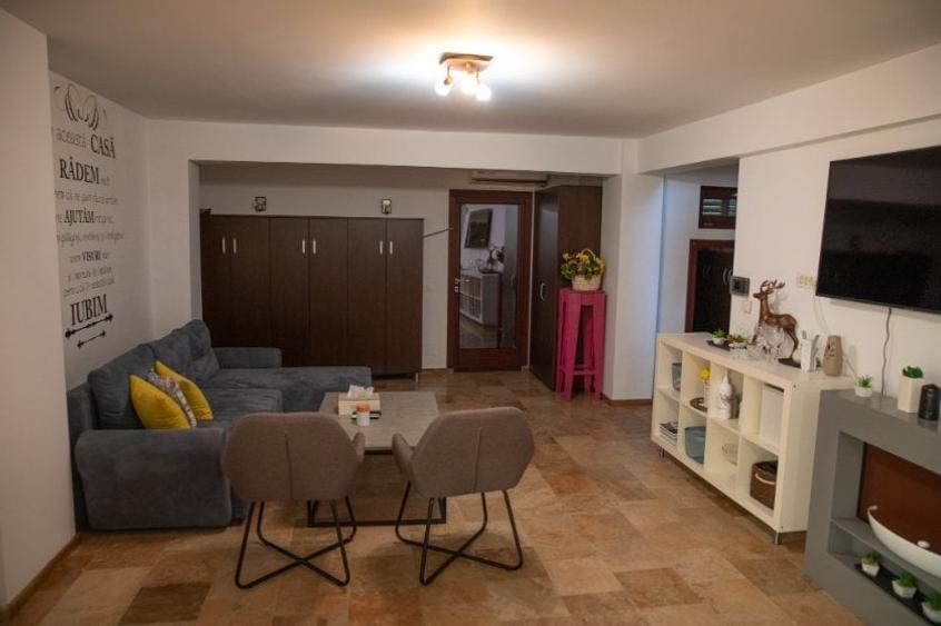 Vila LUX spre inchiriere /curte bar foisor piscina jacuzzi /sala fitness - 18