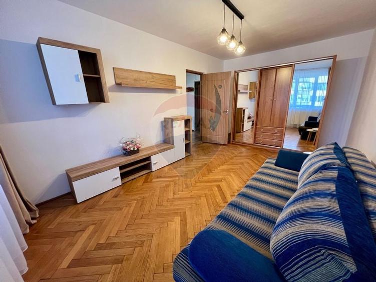 Apartament 2 camere - zona Mihai Viteazu - 1