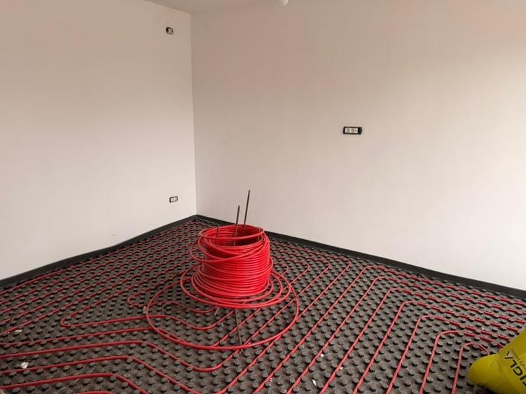 Casă la alb. 4 camere P+1+M  125 mp, com. Berceni central,  99.000 euro - 6