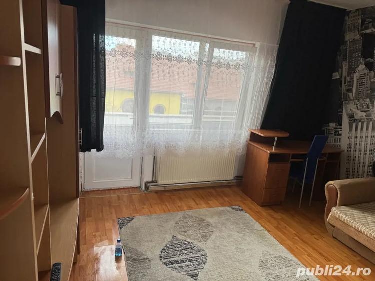 inchiriez garsoniera Central - 4