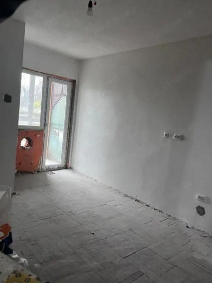 Garsoniera semidecomandata, 23mp, zona Valea Rosie - 4