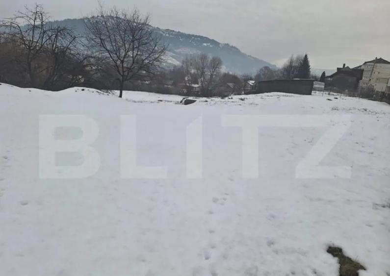 Teren de vanzare, ideal pentru investi?ie, zona buna in - 2