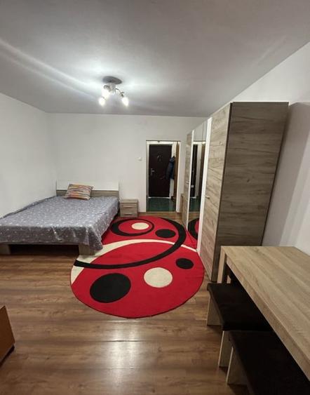 Garsoniera, et intermediar, Tatarasi - 2