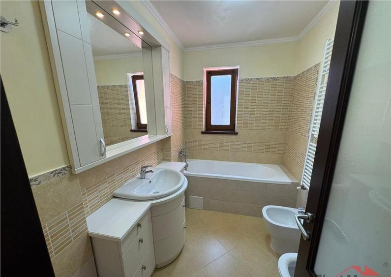 Ap 3 cam, 2 bai, 2 locuri de parcare, bloc nou, bloc nou - 4