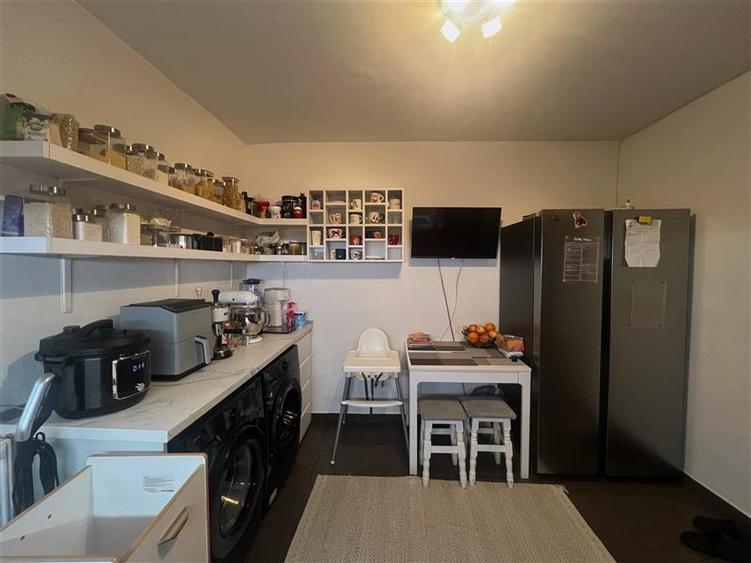 Apartament 2 camere de vanzare Nicolina - C.U.G. - 9