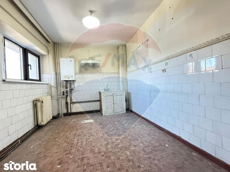 Apartament 3 camere ULTRACENTRAL etaj 2 Gura Humorului - 12