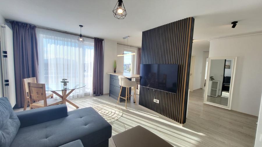 PROPRIETAR,2.5 camere 77mp +2 terase 22 mp+200mp terasă pe nivel | Kasper-Coresi - 2
