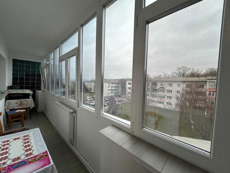 Proprietar - Apartament cu 3 camere, 94 mp, zona PRIMARIE; PRET FIX - 3