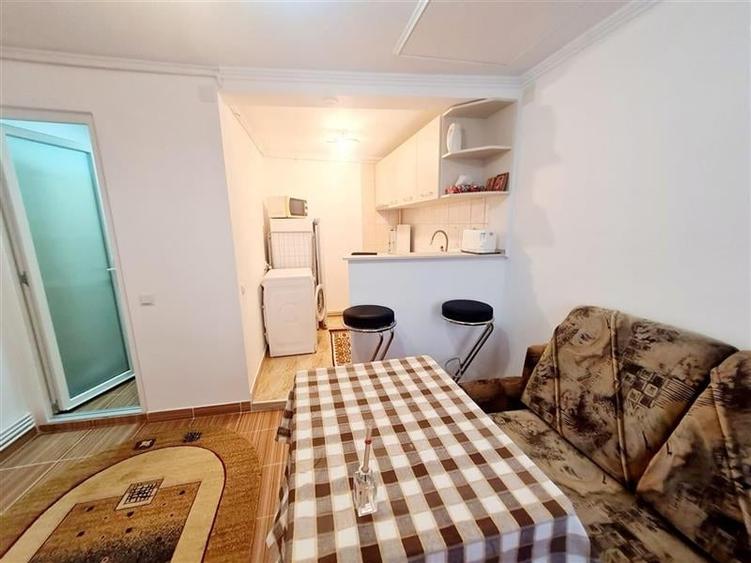 Corp de casa, proprietate tip studio, gata de mutat, Central, Brasov - 8