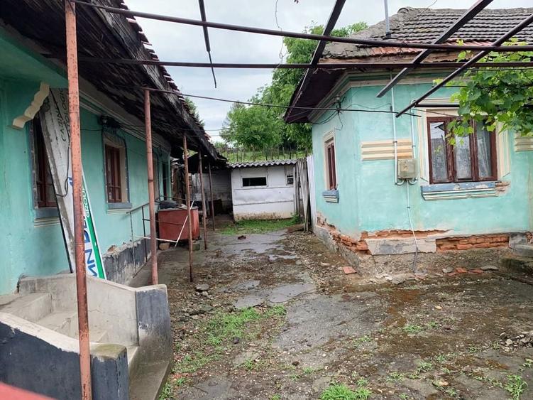 Teren Casa racarii de sus - 1