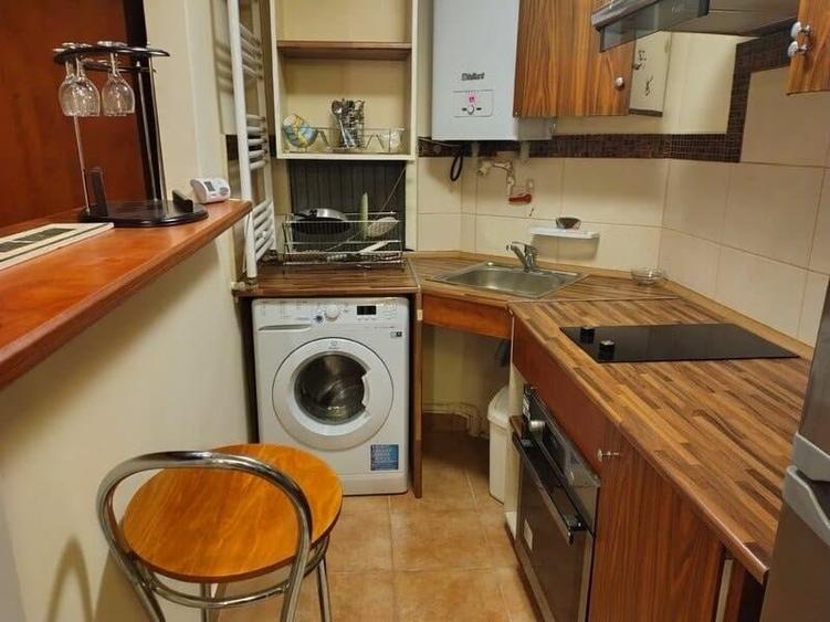 Garsonieră cochetă + terasă spațioasă = combinația perfectă! - 5