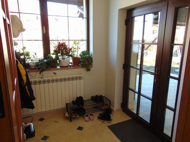 FARA COMISIOANE linga padure Vila 7 camere mobilata 4 bai 2 terase pe 1600mp - 55