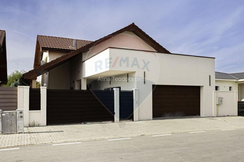 Casa la cheie, 5 camere, panouri fotovoltaice - VIA CARMINA Casa la cheie, 5 camere, panouri fotovoltaice - VIA CARMINA