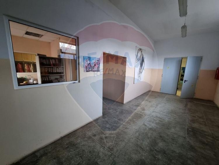 Hala de inchiriat in suprafata de 600 mp, str. Depolui - Bacau - 2