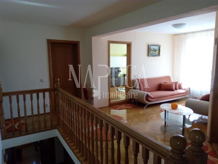 Casa 6 camere de vanzare in Floresti - 9