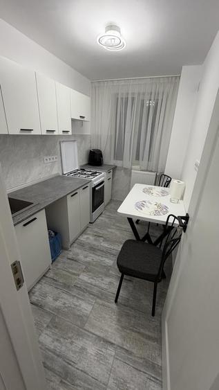 Inchiriere Apartament 2 camere Semidecomandat Drumul Taberei-Raul Doamnei - 1
