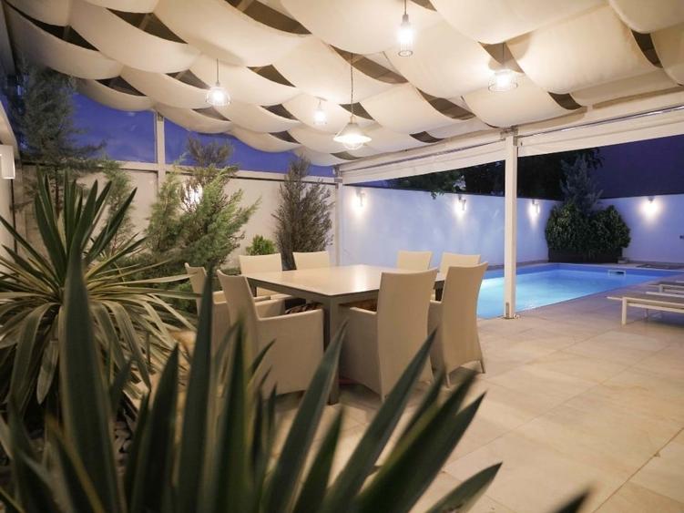 Vila individuala premium Corbeanca. Complet mobilata & utilata. Garaj & Piscina - 11