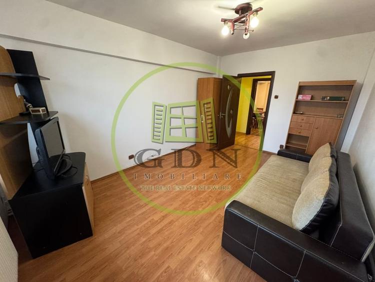 Apartament 3 camere, decomandat, 72mp, cartier 1 Mai, zona Scoala 36 - 2