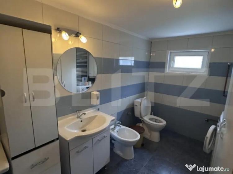 Casa de vanzare, zona deosebita , teren generos,Sali? - 13